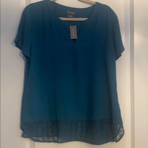 Brand New Van Heusen Blouse